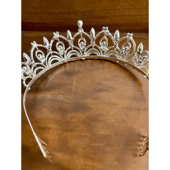 Clear Rhinestone Silver Tone‎ Metal Tiara Crown Comb NEW Bridal Hair Accessories - Picture 13 of 14
